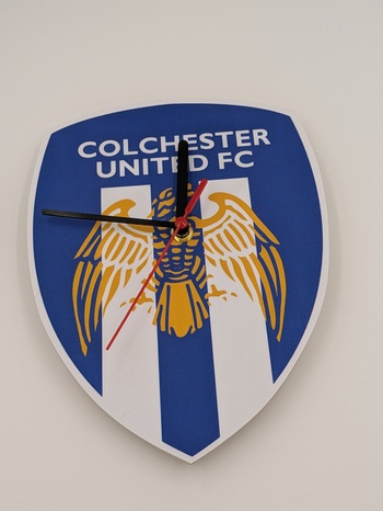 Wooden Crest Clock